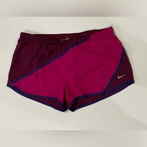 Women’s Nike dry fit